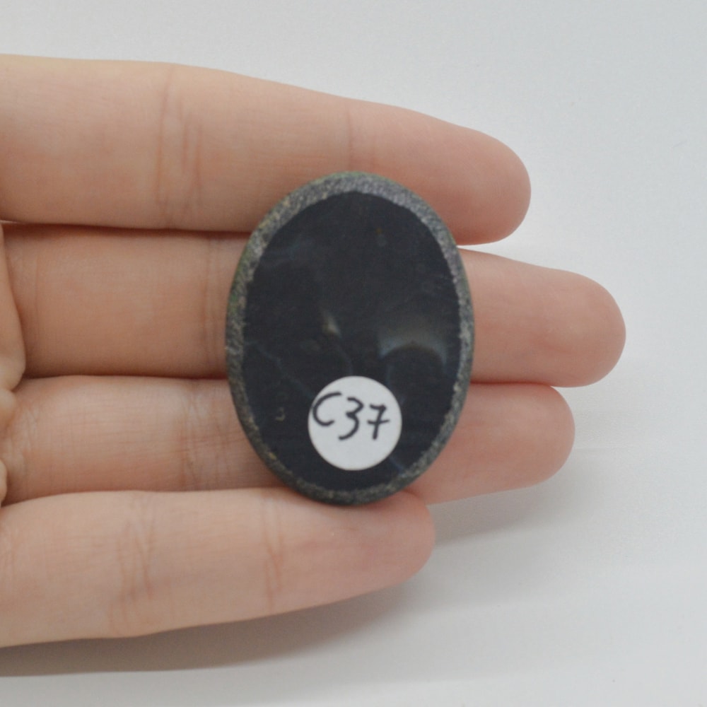 Cabochon agat negru druzy 37x27x8mm c37 - 1 | YEO