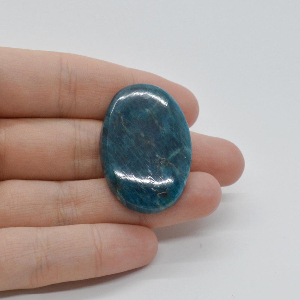 Cabochon apatit 37x25x6mm c2