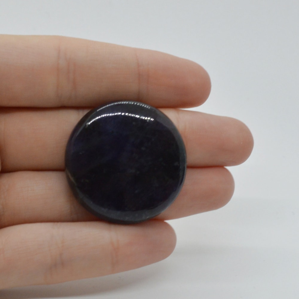 Cabochon iolith sun stone 32x32x6mm c83