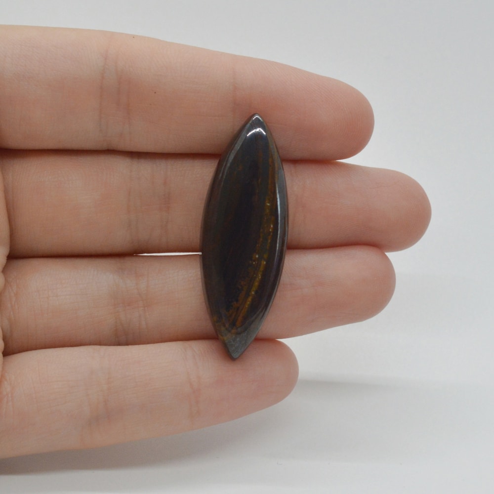 Cabochon iron tiger 39x14x6mm c59