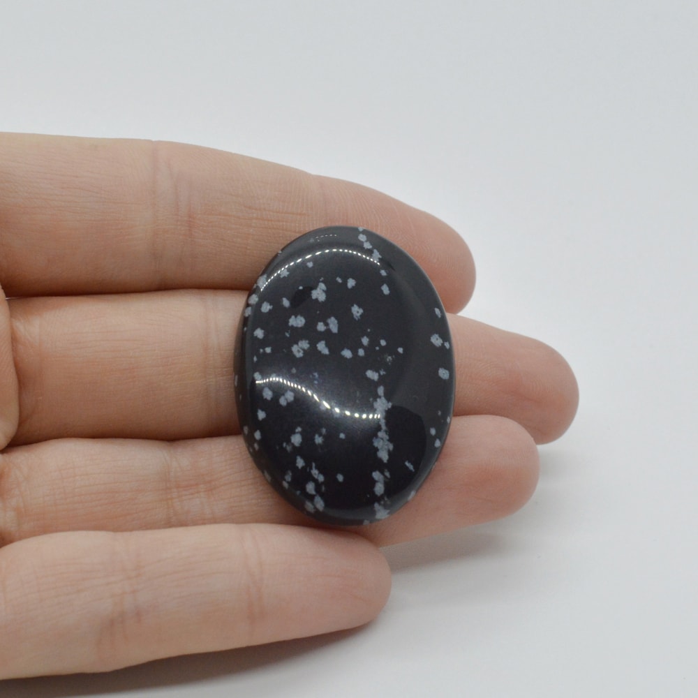 Cabochon obsidian fulg de nea 36x26x7mm c51