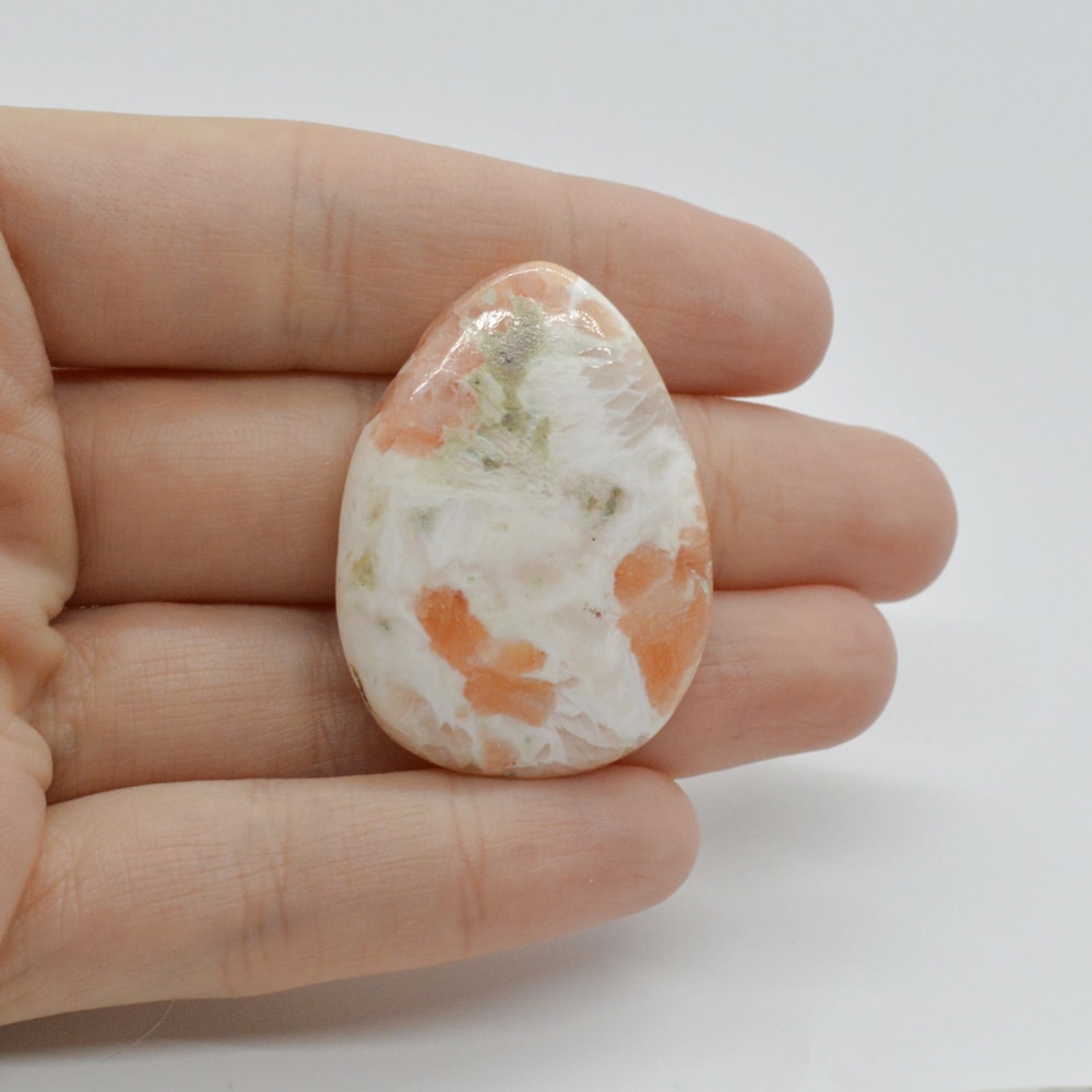 Cabochon scolecit a 38x28x5mm c56