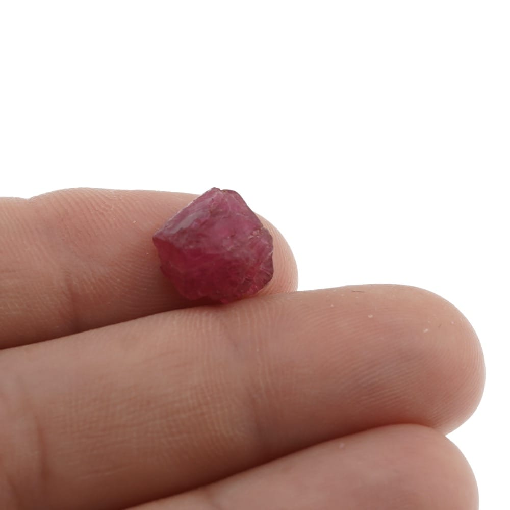 Spinel rosu din thailanda cristal natural unicat a33 - 1 | YEO