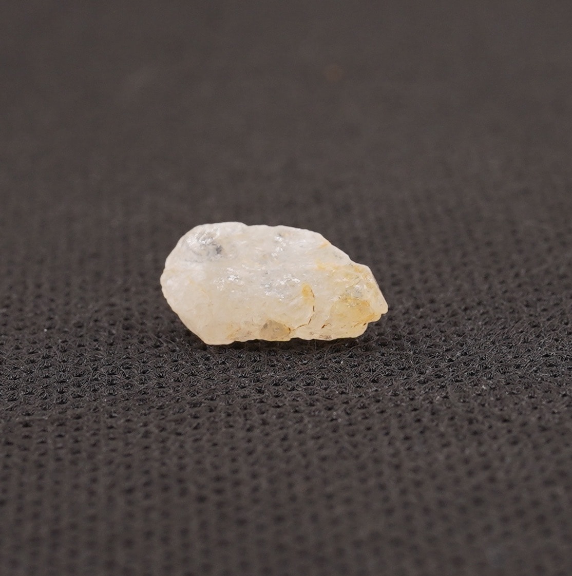 Fenacit nigerian cristal natural unicat f204