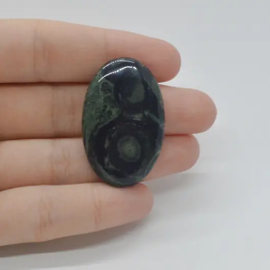 Cabochon Jasp Kambaba 38x24x5mm C74